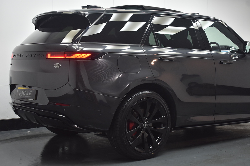 Land Rover Range Rover Sport D300 MHEV Dynamic SE - U6374