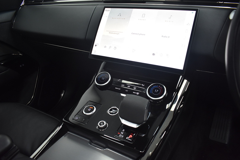 Land Rover Range Rover Sport D300 MHEV Dynamic SE - U6374