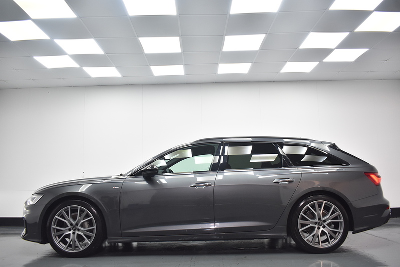 Audi A6 Avant TFSI Black Edition - U6377