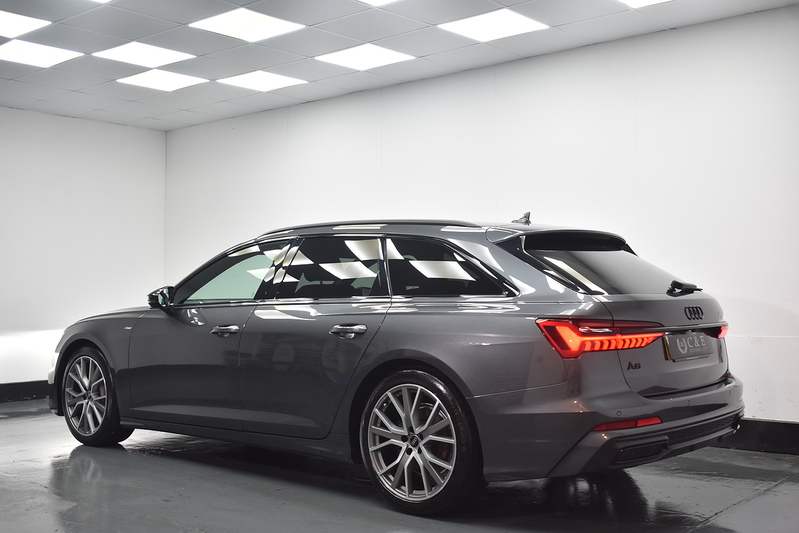 Audi A6 Avant TFSI Black Edition - U6377