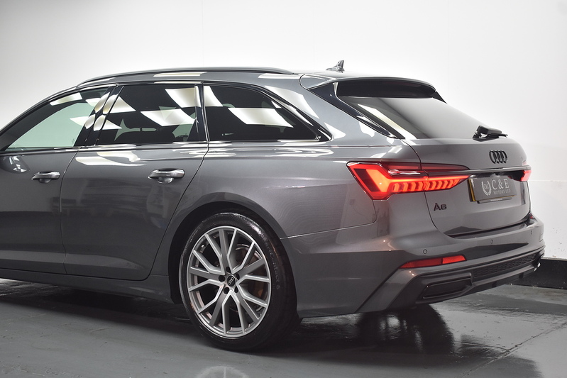 Audi A6 Avant TFSI Black Edition - U6377