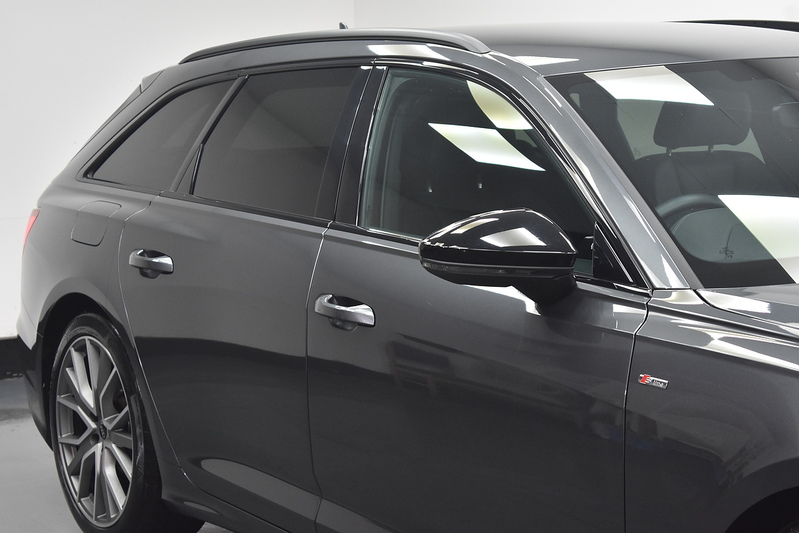 Audi A6 Avant TFSI Black Edition - U6377