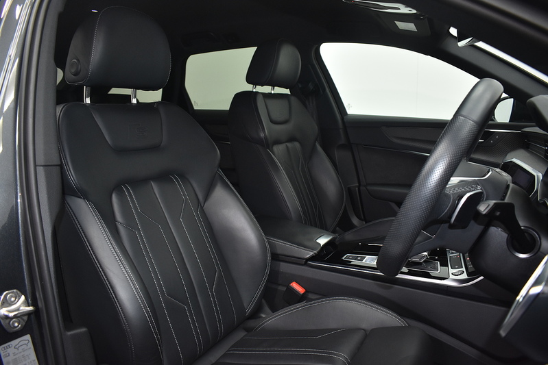 Audi A6 Avant TFSI Black Edition - U6377