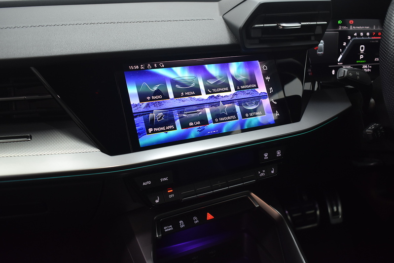 Audi A3 TFSI Edition 1 - U6378