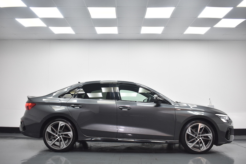 Audi A3 TFSI Edition 1 - U6378