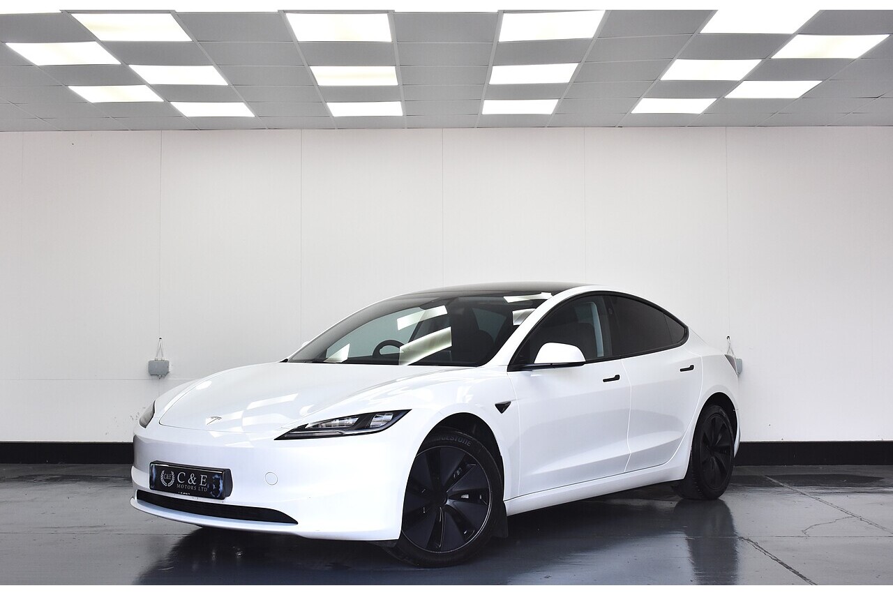 2025 TESLA MODEL 3