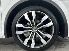Volkswagen Tiguan TDI R-Line - U53563