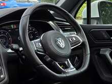 Volkswagen Tiguan TDI BlueMotion Tech R-Line - U53722