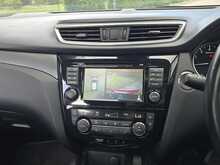 Nissan Qashqai DIG-T Tekna - U53796