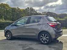Toyota Yaris VVT-h Icon Tech - U53808