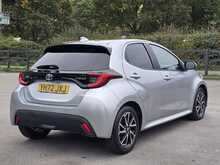 Toyota Yaris VVT-h Design - U53811