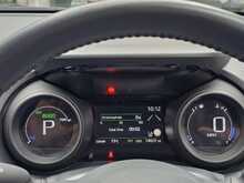 Toyota Yaris VVT-h Design - U53811