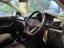 Volkswagen T-Cross TSI SE - U53824