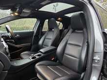 Mercedes-Benz GLA GLA250 AMG Line - U53844