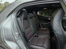 Mercedes-Benz GLA GLA250 AMG Line - U53844