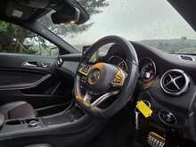Mercedes-Benz GLA GLA250 AMG Line - U53844