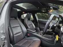 Mercedes-Benz GLA GLA250 AMG Line - U53844