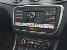 Mercedes-Benz GLA GLA250 AMG Line - U53844