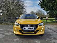 Peugeot 208 PureTech Active Premium - U53851