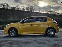 Peugeot 208 PureTech Active Premium - U53851