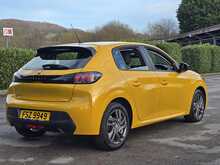 Peugeot 208 PureTech Active Premium - U53851