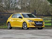 Peugeot 208 PureTech Active Premium - U53851