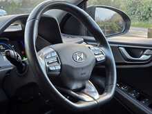 Hyundai IONIQ Premium - U53856
