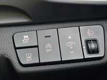 Kia Stonic T-GDi 2 - U53873