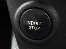 Renault Clio TCe Dynamique S MediaNav - U53892