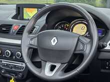 Renault Megane TCe Dynamique TomTom - U53897