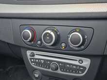 Renault Megane TCe Dynamique TomTom - U53897