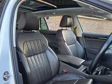 Skoda Superb TDI Laurin & Klement - U53900