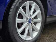 Ford Focus Titanium - U53915