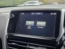 Peugeot 208 PureTech Allure - U53922