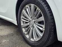 Peugeot 208 PureTech Allure - U53922