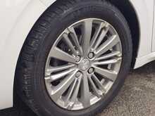 Peugeot 208 PureTech Allure - U53922