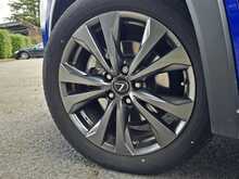 Lexus UX 250h F Sport Design - U53936