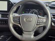 Lexus UX 250h F Sport Design - U53936