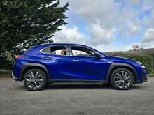 Lexus UX 250h F Sport Design - U53936
