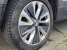 Skoda Karoq TSI ACT SE L - U53938