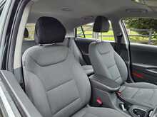 Hyundai IONIQ h-GDi Premium - U53945
