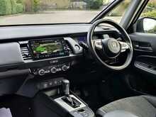 Honda Jazz h i-MMD EX - U53961