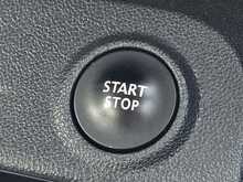 Renault Captur TCe ENERGY Iconic - U53986