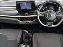 Suzuki Swift MHEV Motion - U53993