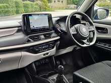 Suzuki Swift MHEV Motion - U53993
