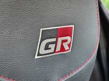 Toyota Hilux D-4D GR SPORT - U53994