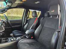 Toyota Hilux D-4D GR SPORT - U53994