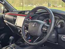 Toyota Hilux D-4D GR SPORT - U53994