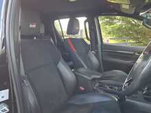 Toyota Hilux D-4D GR SPORT - U53994