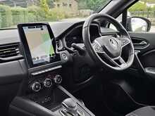 Renault Captur E-TECH E-Tech engineered - U54009